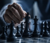 Cybersecurity decisions that define the outcome icon